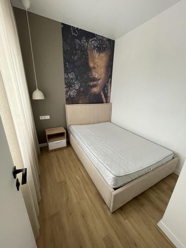 Sale 1 bedroom-(s) apartment 37 sq. m., Yaroslavska Street 25а
