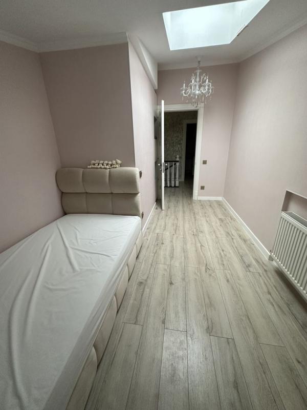 Long term rent 2 bedroom-(s) apartment Dmytrivska Street 19