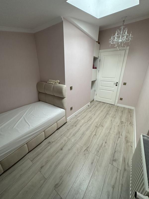 Long term rent 2 bedroom-(s) apartment Dmytrivska Street 19