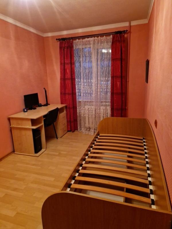 Продажа 3 комнатной квартиры 59 кв. м, Петра Григоренко просп. (Маршала Жукова) 41