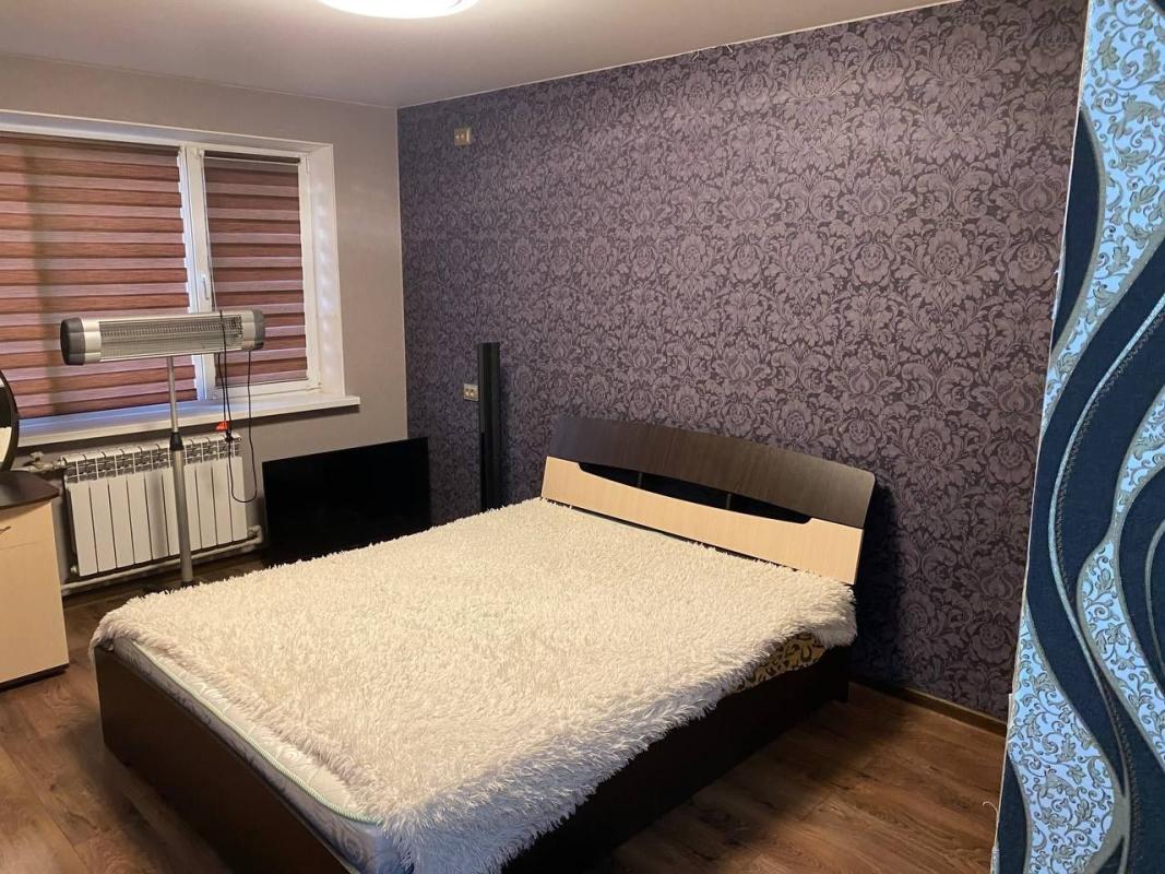 Sale 2 bedroom-(s) apartment 48 sq. m., Hvardiytsiv-Shyronintsiv Street 5б