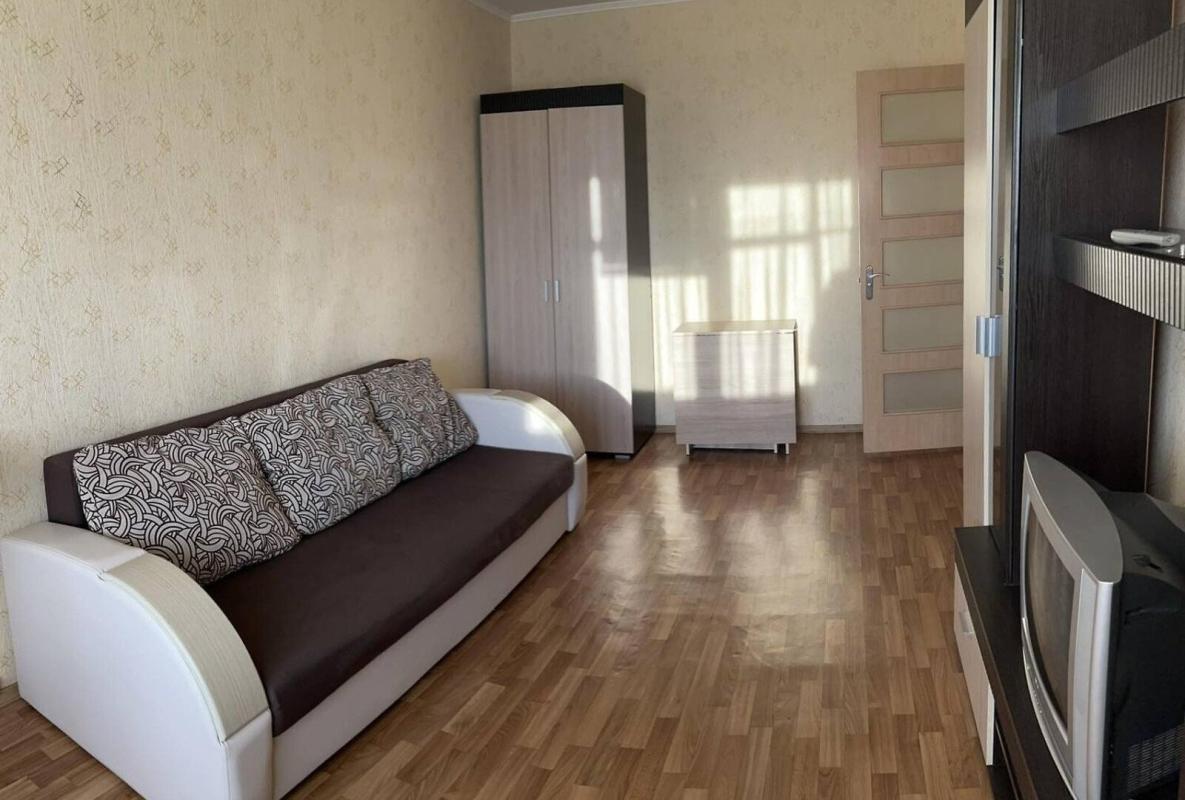 Sale 2 bedroom-(s) apartment 46 sq. m., Akademika Pavlova Street 162