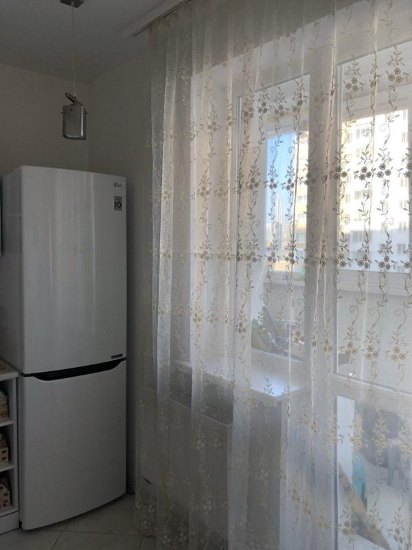 Sale 1 bedroom-(s) apartment 34 sq. m., Drahomanova Street 6