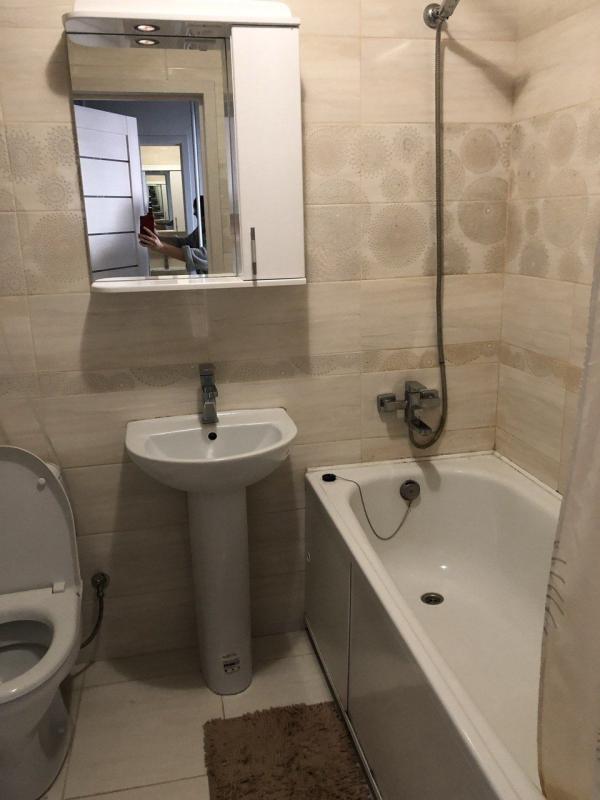 Sale 1 bedroom-(s) apartment 34 sq. m., Drahomanova Street 6