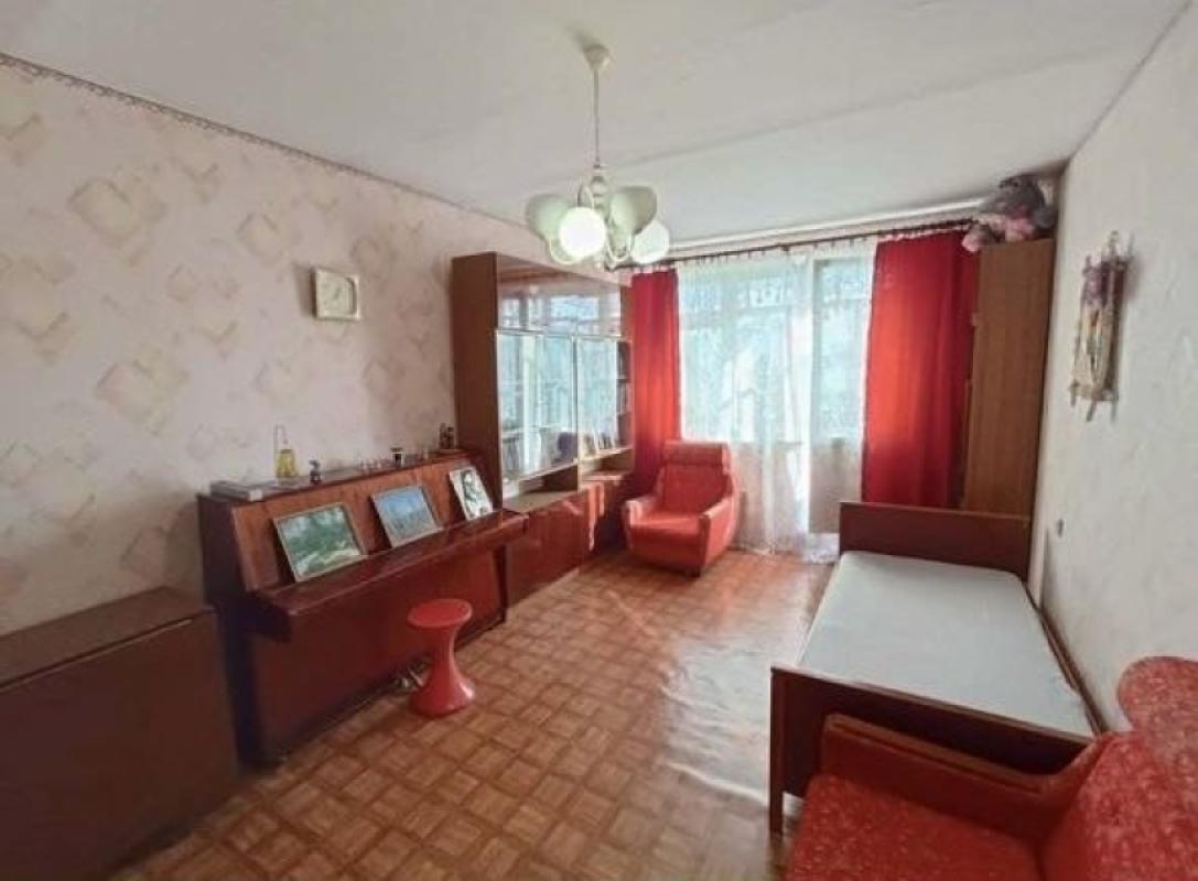 Продажа 2 комнатной квартиры 46 кв. м, Бучмы ул. (Командарма Уборевича) 8б