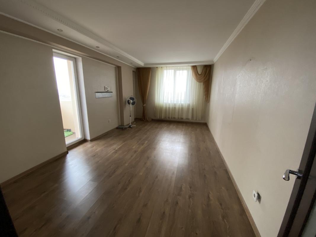 Sale 3 bedroom-(s) apartment 98 sq. m., Troleibusna Street 6