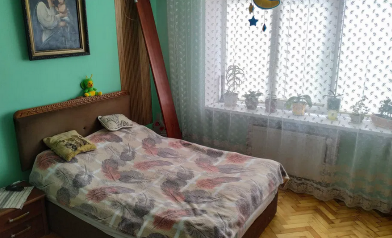 Продажа 2 комнатной квартиры 56 кв. м, Леси Украинки ул. 39