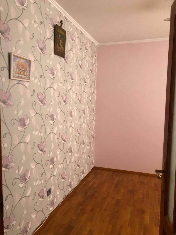 Продажа 4 комнатной квартиры 96 кв. м, Леси Украинки ул. 15