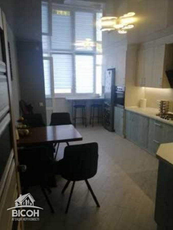 Sale 2 bedroom-(s) apartment 68 sq. m., Petro Batkivskyi Street (Bryhadna Street) 2