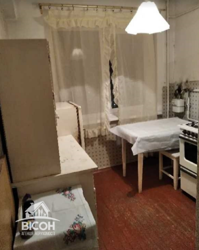 Sale 3 bedroom-(s) apartment 56 sq. m., Lesi Ukrainky Street 10