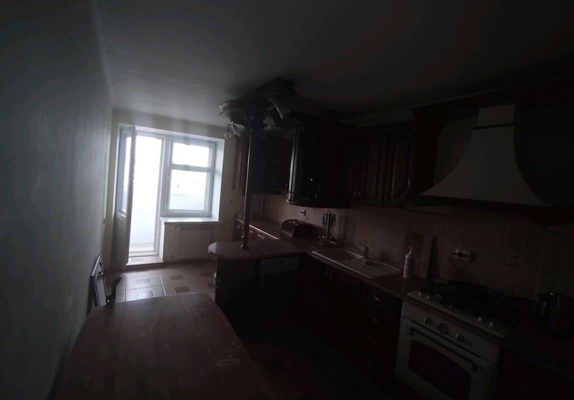 Sale 3 bedroom-(s) apartment 97 sq. m., Tykha Street 8