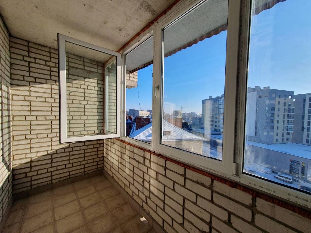 Продажа 2 комнатной квартиры 57 кв. м, Коцюбинского ул. 6