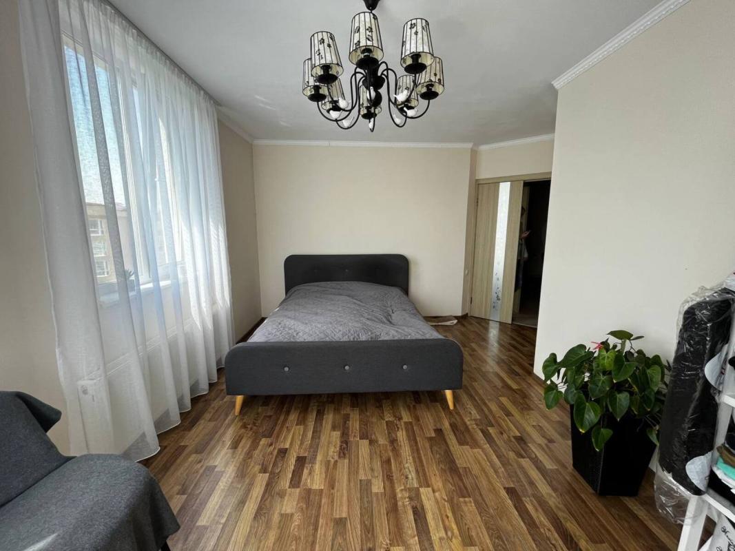 Sale 2 bedroom-(s) apartment 61 sq. m., Bilohirska Street 18г