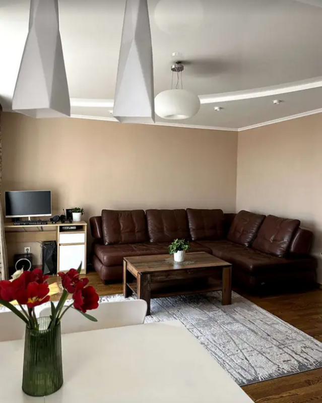 Sale 2 bedroom-(s) apartment 65 sq. m., Karpenka Street 10