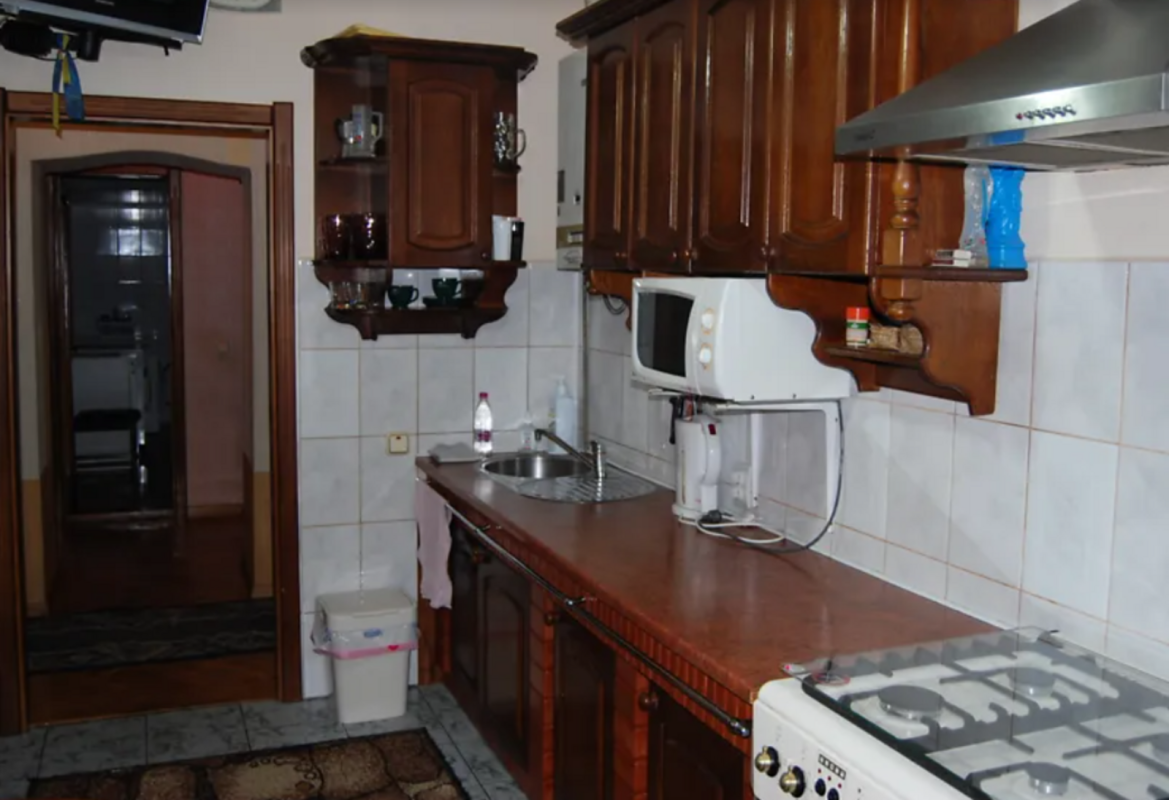 Sale 3 bedroom-(s) apartment 112 sq. m., Berezhanska Street 3