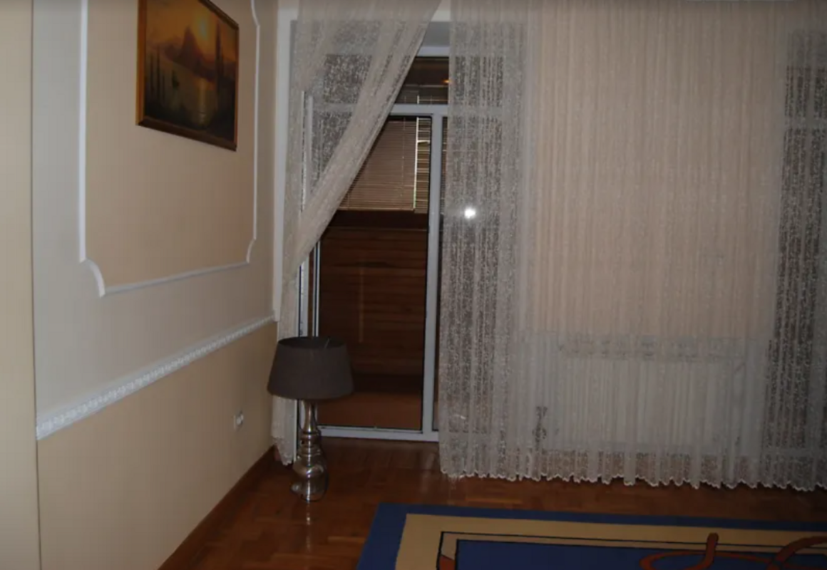 Sale 3 bedroom-(s) apartment 112 sq. m., Berezhanska Street 3