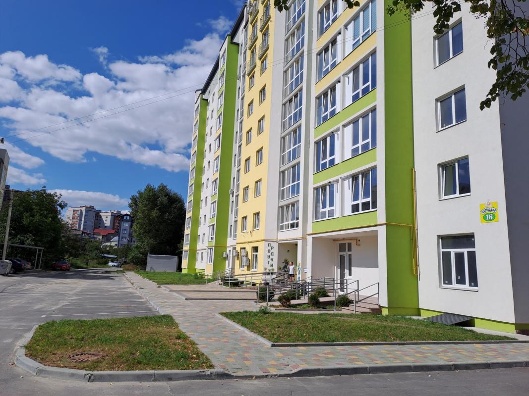 Sale 2 bedroom-(s) apartment 71 sq. m., Chumatska Street 15
