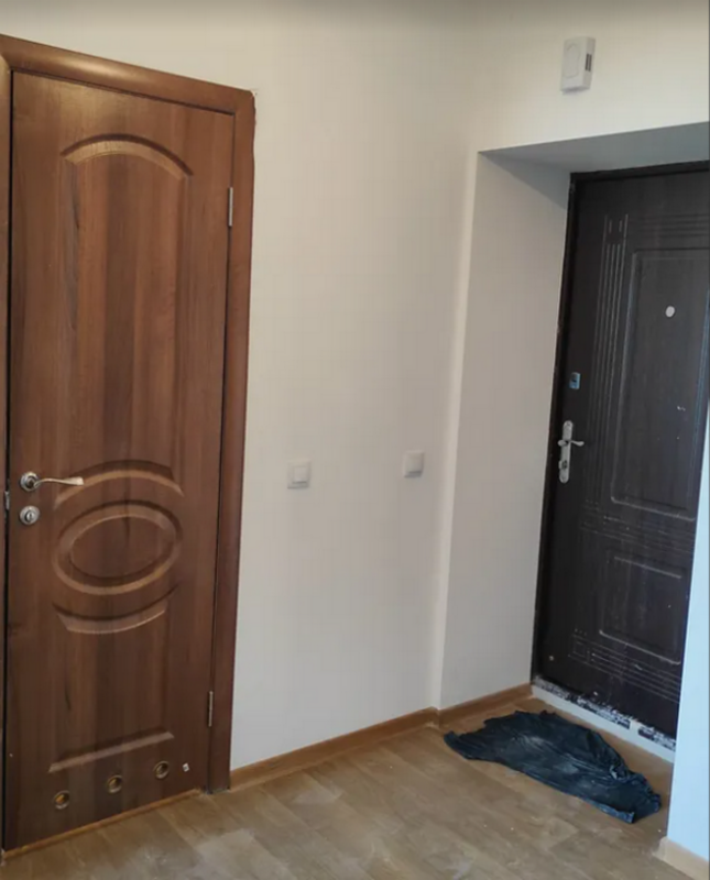 Продаж 1 кімнатної квартири 40 кв. м, Смакули вул.