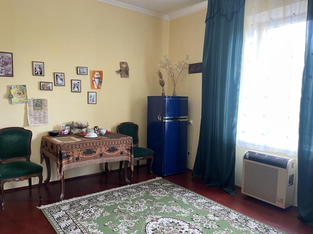 Sale 1 bedroom-(s) apartment 60 sq. m., Rodyny Yurchakiv street 1