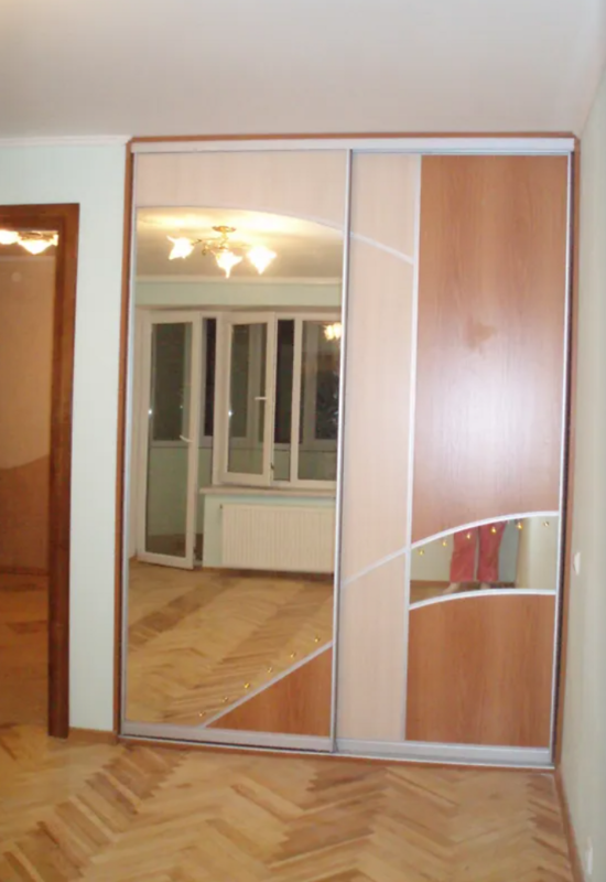 Продажа 2 комнатной квартиры 67 кв. м, Ольховая ул. 7