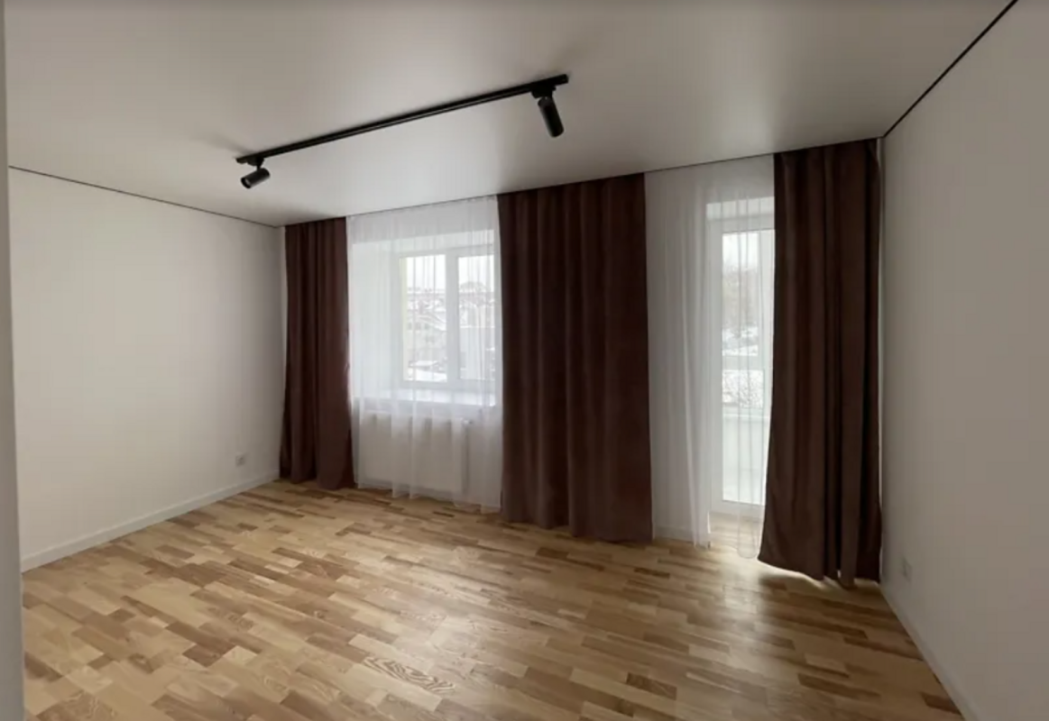 Sale 3 bedroom-(s) apartment 93 sq. m., Chumatska Street 12