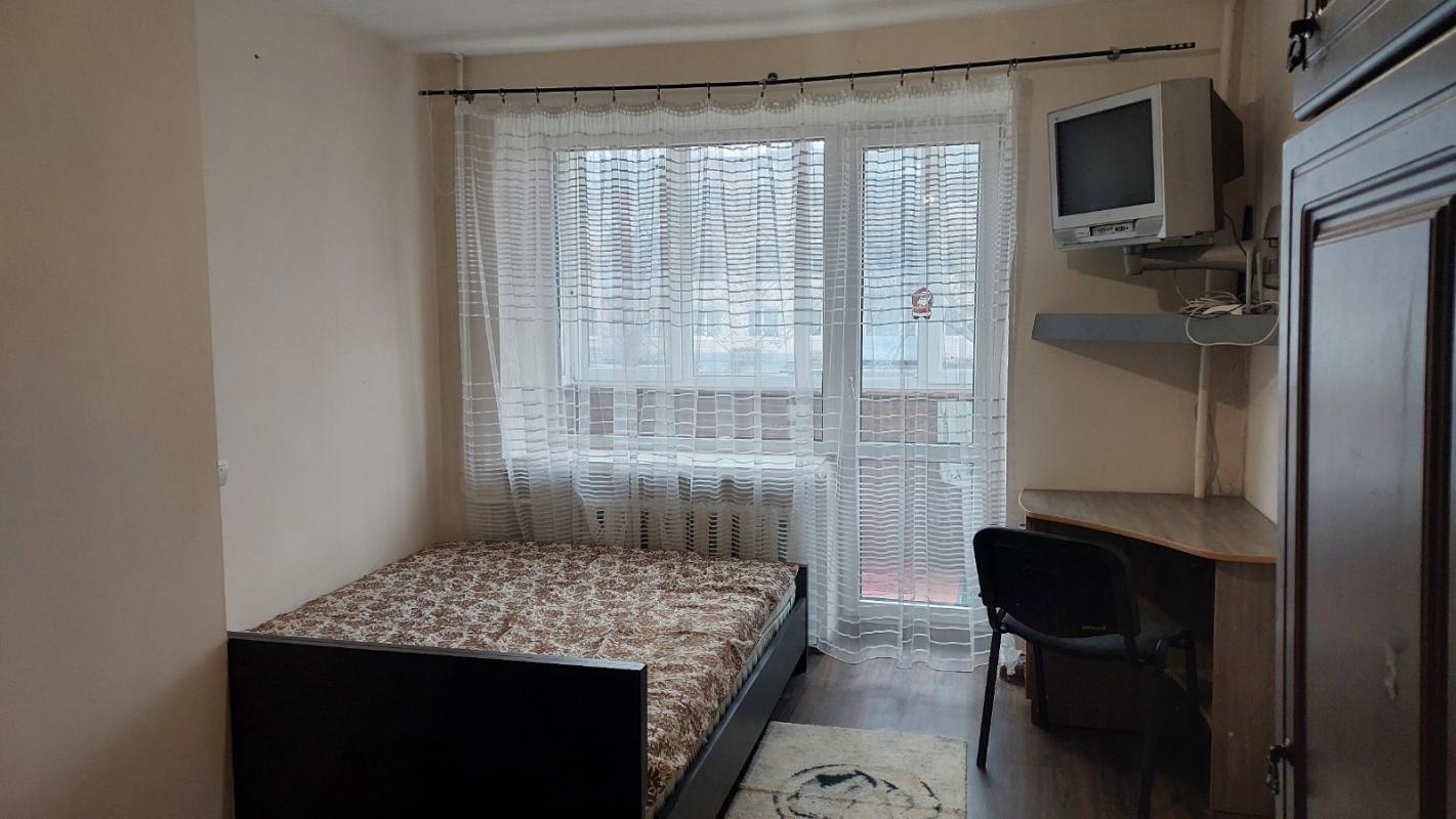 Sale 1 bedroom-(s) apartment 25 sq. m., Lesi Ukrainky Street 4