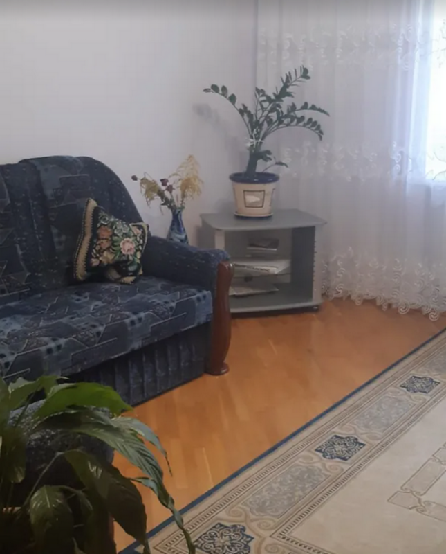 Sale 4 bedroom-(s) apartment 75 sq. m., Kyivska Street 5