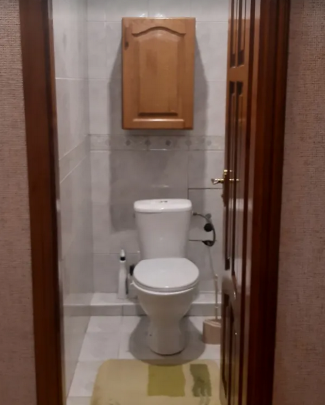 Sale 4 bedroom-(s) apartment 75 sq. m., Kyivska Street 5