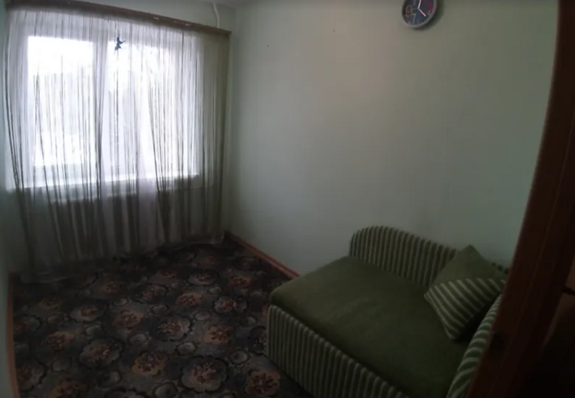 Sale 3 bedroom-(s) apartment 49 sq. m., Lesi Ukrainky Street 1