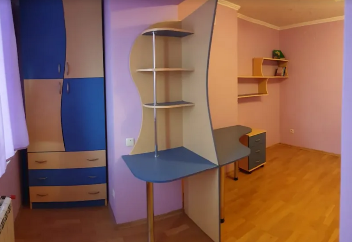 Sale 4 bedroom-(s) apartment 121 sq. m., Kotsiubynskoho Street
