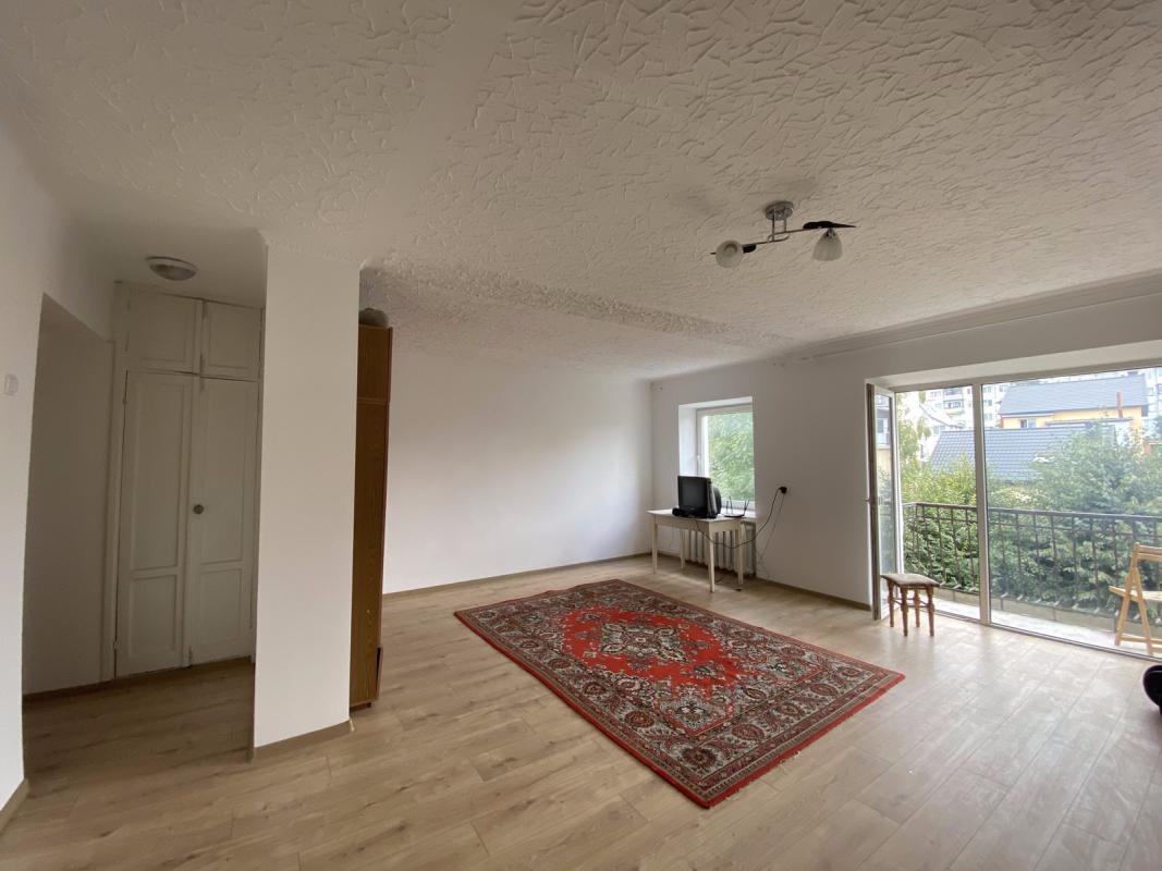 Sale 2 bedroom-(s) apartment 56 sq. m., Druzhby Street 15