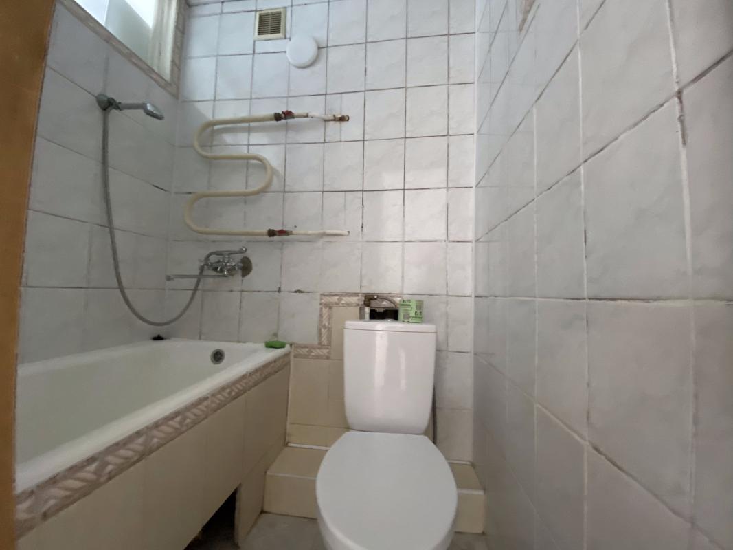 Sale 2 bedroom-(s) apartment 56 sq. m., Druzhby Street 15