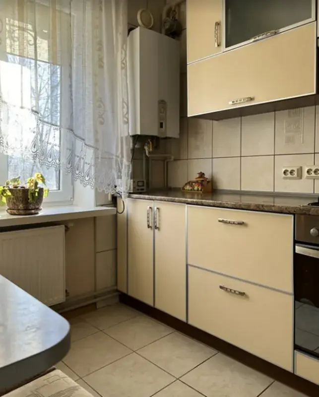 Apartment for sale - Yaremy Street