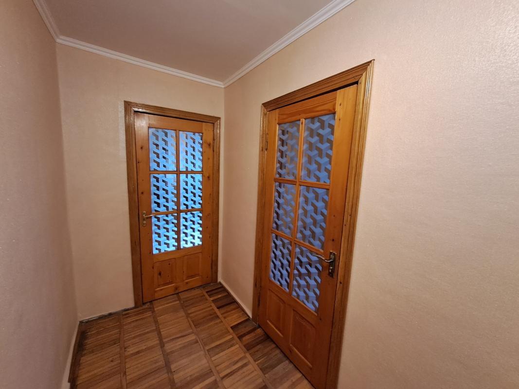 Sale 4 bedroom-(s) apartment 98 sq. m., Karpenka Street 15