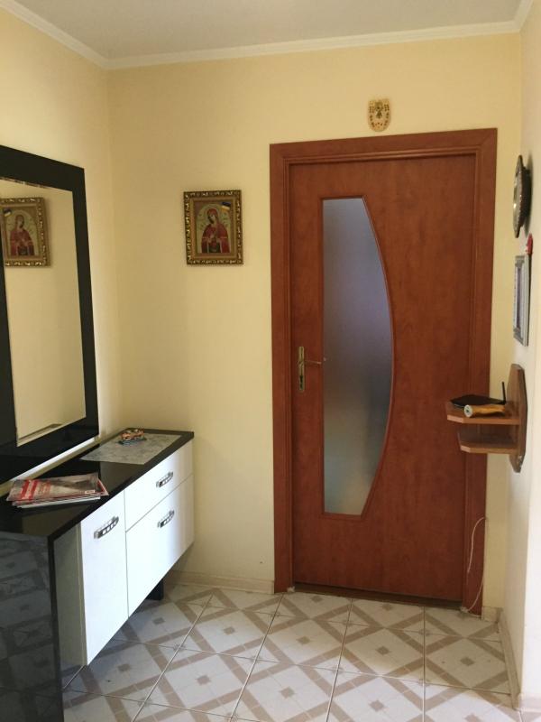 Sale 4 bedroom-(s) apartment 80 sq. m., Halytska Street 13