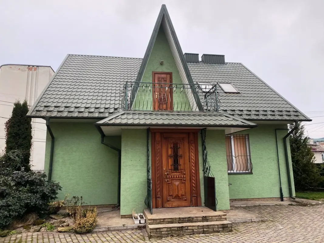 Продаж будинку - Лисенка вул. 3