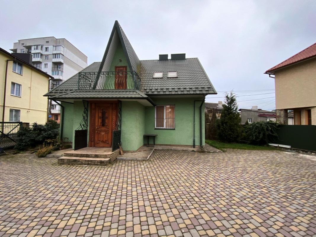 Sale house 131 sq. m., Lysenka Street 3