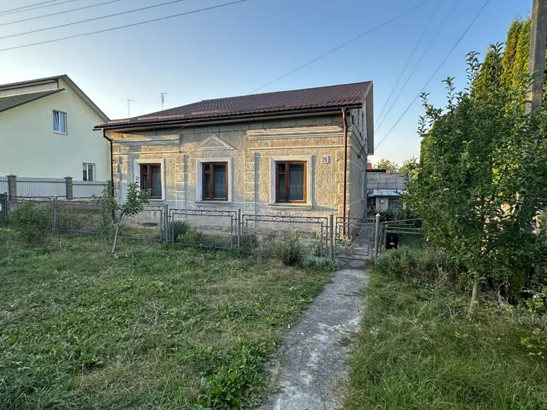 House for sale - Berezhanska Street 20