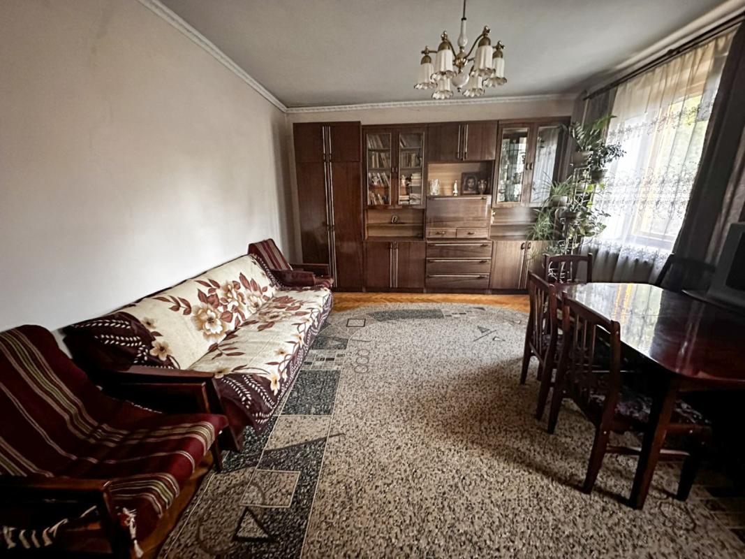 Sale house 93 sq. m., Berezhanska Street 20