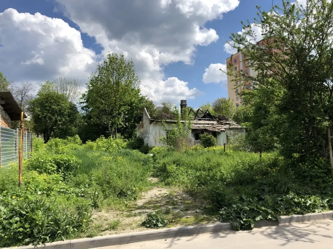 Plot for sale - Stadnykovoi Street 13