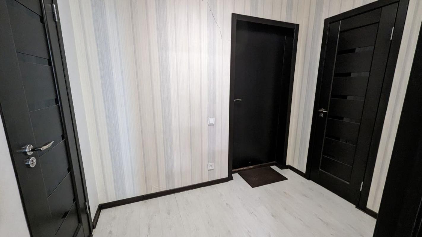 Long term rent 1 bedroom-(s) apartment Yuvileinyi avenue 67б