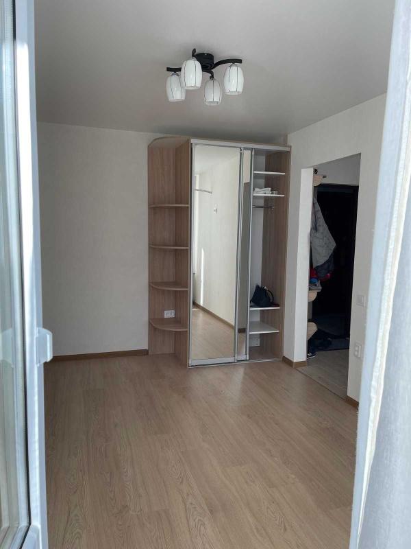 Long term rent 1 bedroom-(s) apartment Novhorodska Street 4