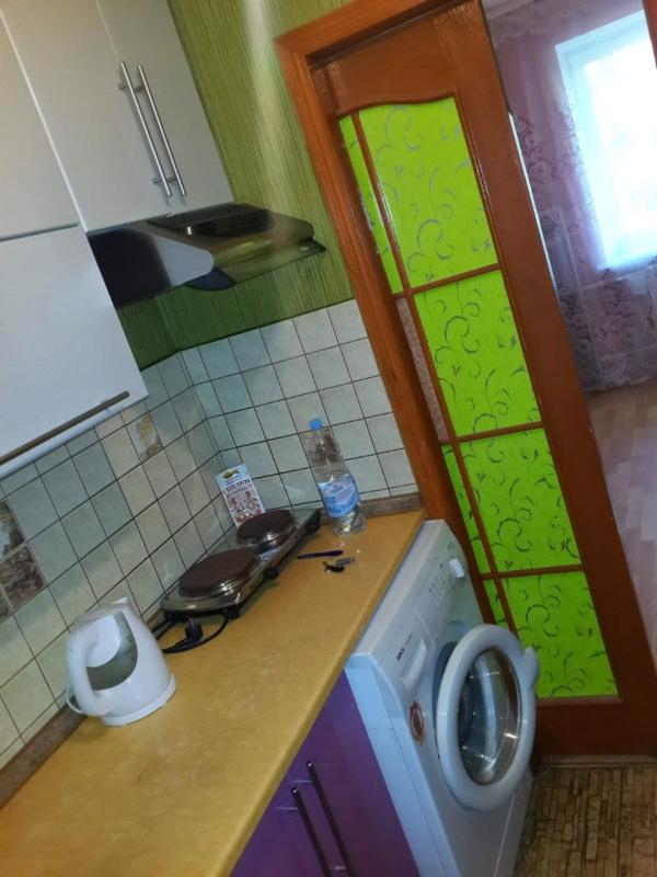 Long term rent 1 bedroom-(s) apartment Pivnichnyi Lane 3