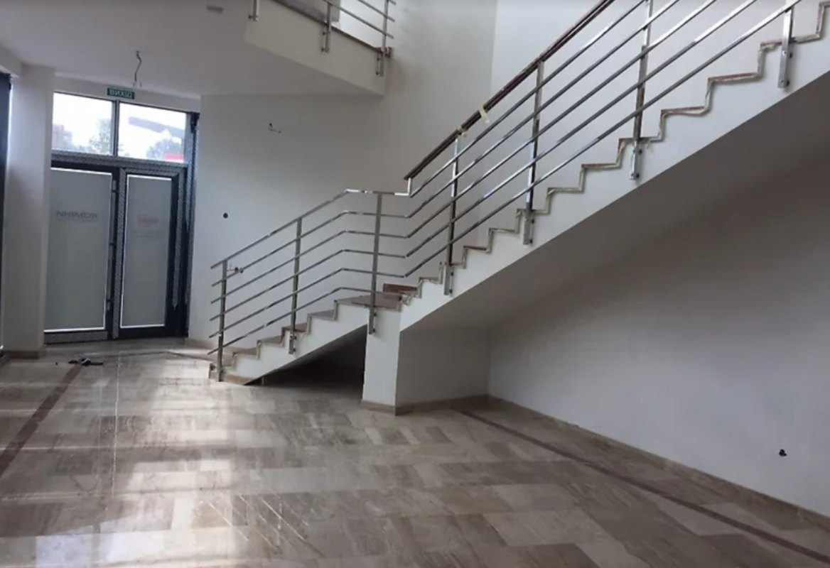 Long term rent commercial property Torhovytsia Street (Zhyvova Street) 11