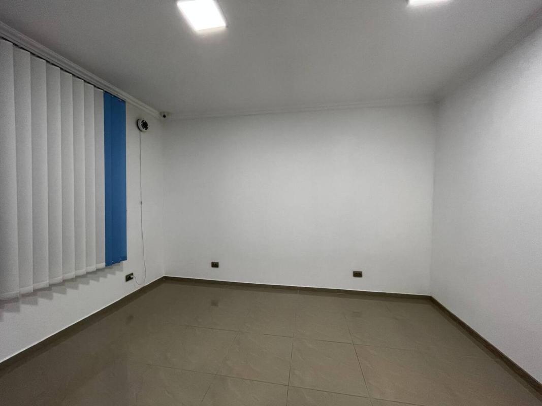 Long term rent commercial property Konovaltsia Street 10