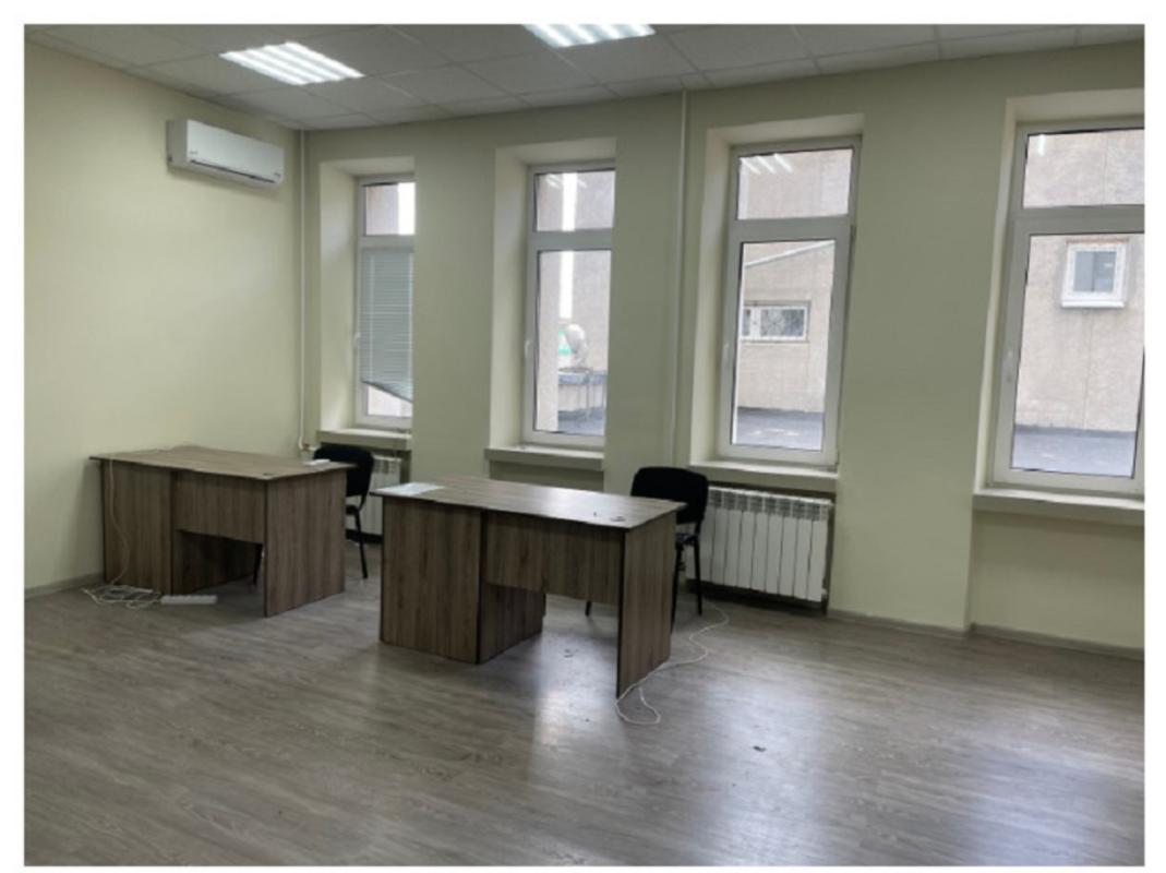 Long term rent commercial property Torhovytsia Street (Zhyvova Street) 13