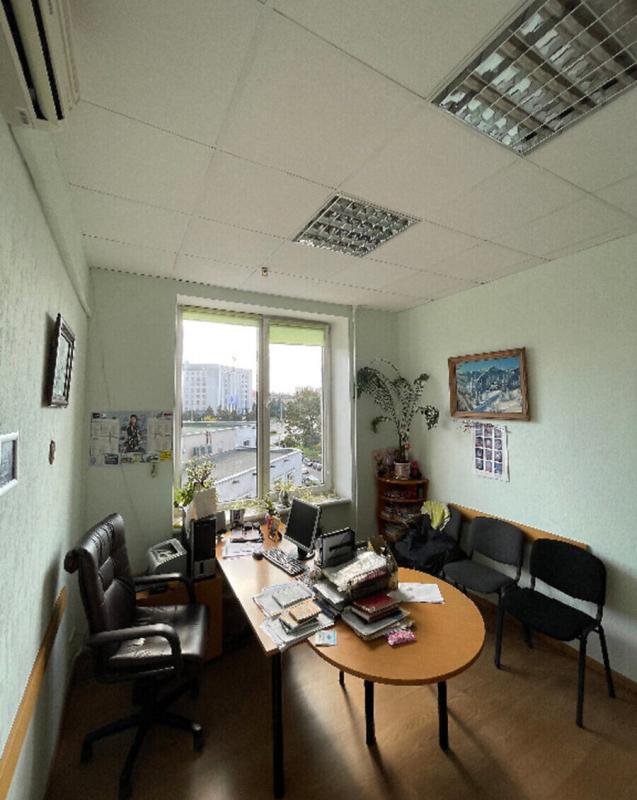 Sale commercial property 1712 sq. m., Biletska Street