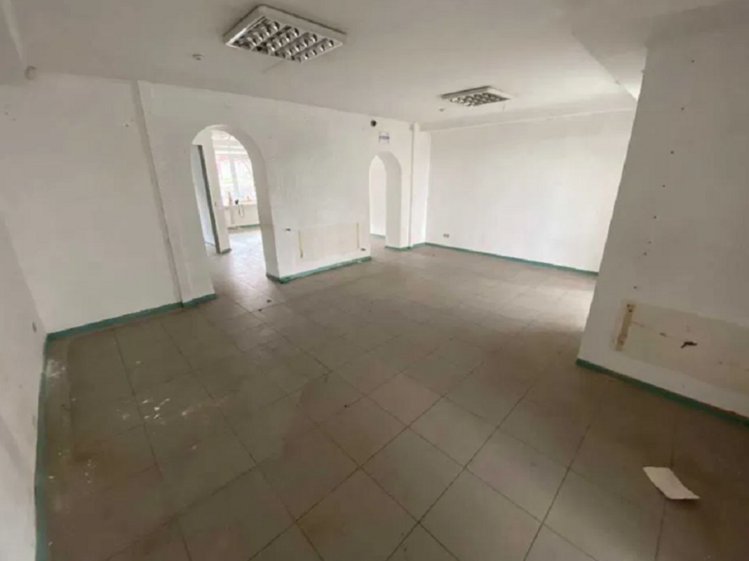 Sale commercial property 64 sq. m., Henerala Tarnavskoho Street 3