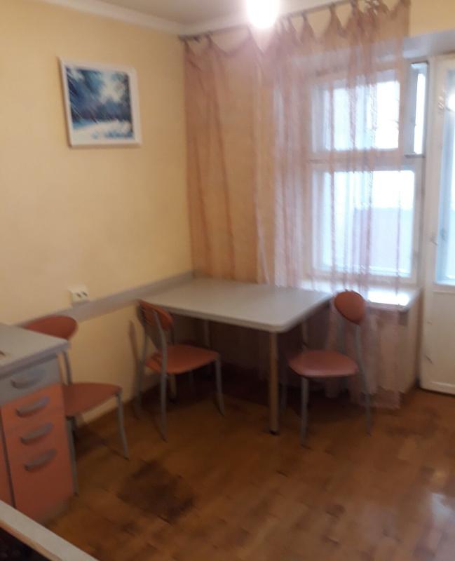 Long term rent 2 bedroom-(s) apartment Kniazhyi Zaton Street 14б
