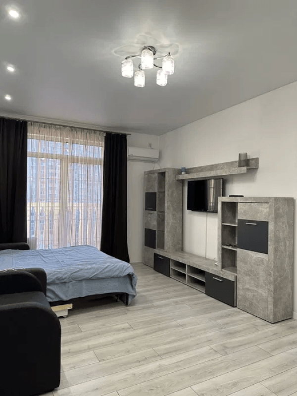 Long term rent 1 bedroom-(s) apartment Mykhaila Maksymovycha Street (Onufriia Trutenka Street) 28Д